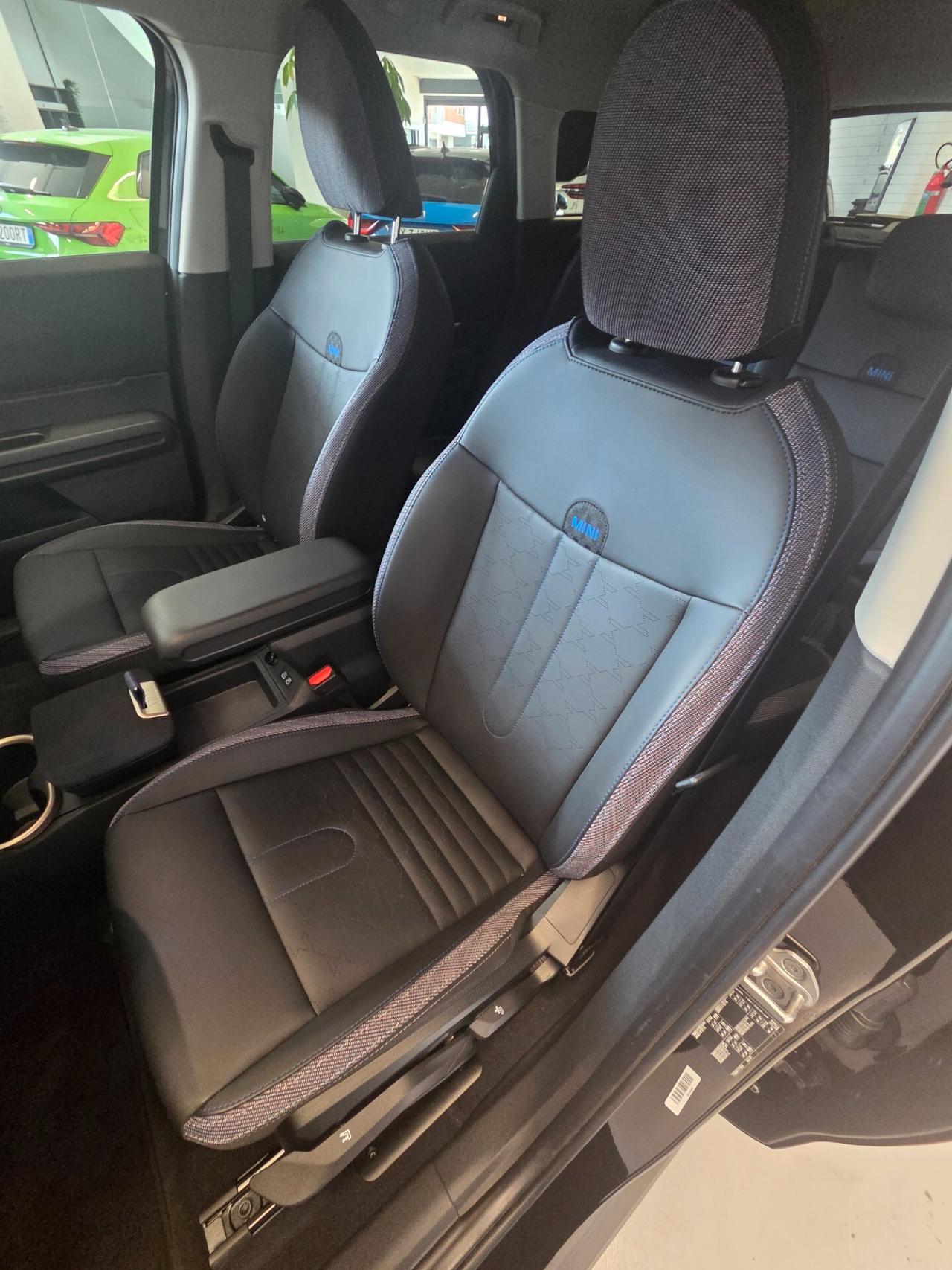 Mini Countryman John Cooper Works D Favoured
