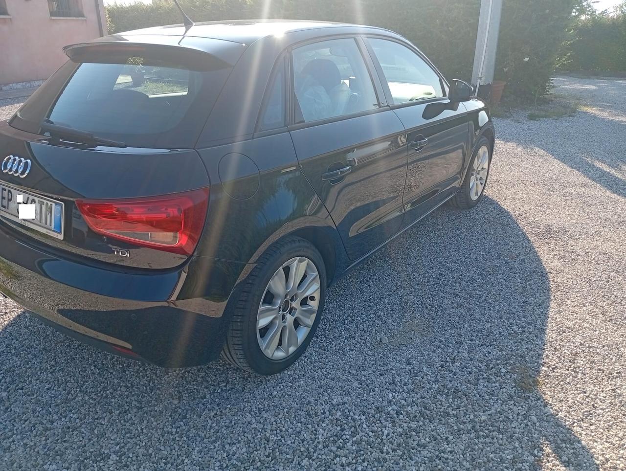 Audi A1 SPB 1.6 TDI S LINE EDITION PLUS