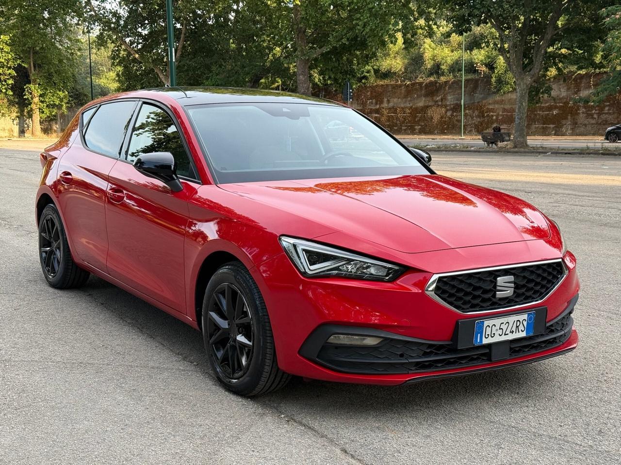 SEAT Leon 2021 2.0 TDI 115cv cambio manuale