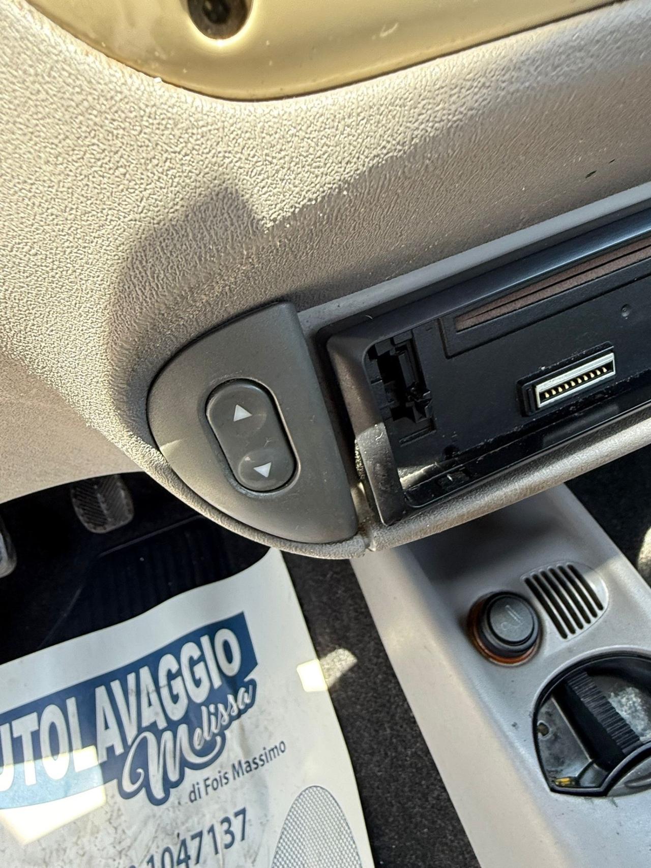 Fiat 600 1.1 benz.-Pochi km- Neopatentati