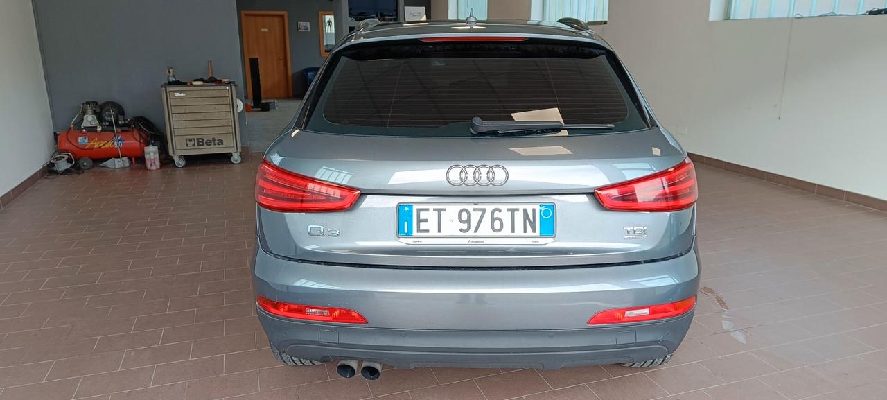 Audi Q3 2.0 TDI quattro S tronic Edition