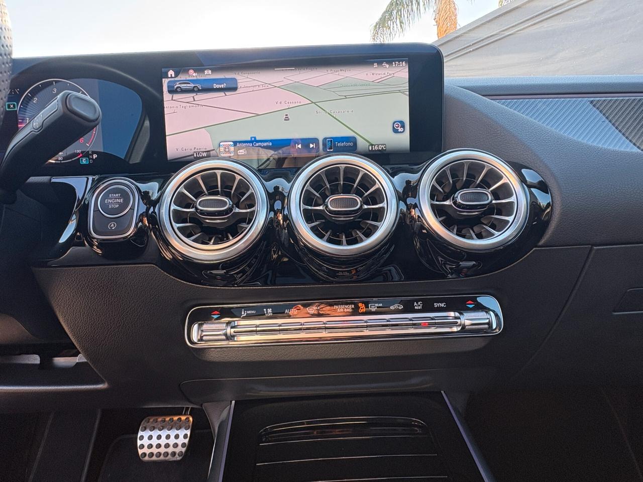 Mercedes-benz GLA 200 d AUTOMATIC AMG LINE PREMIUM PLUS TETTO APRIBILE