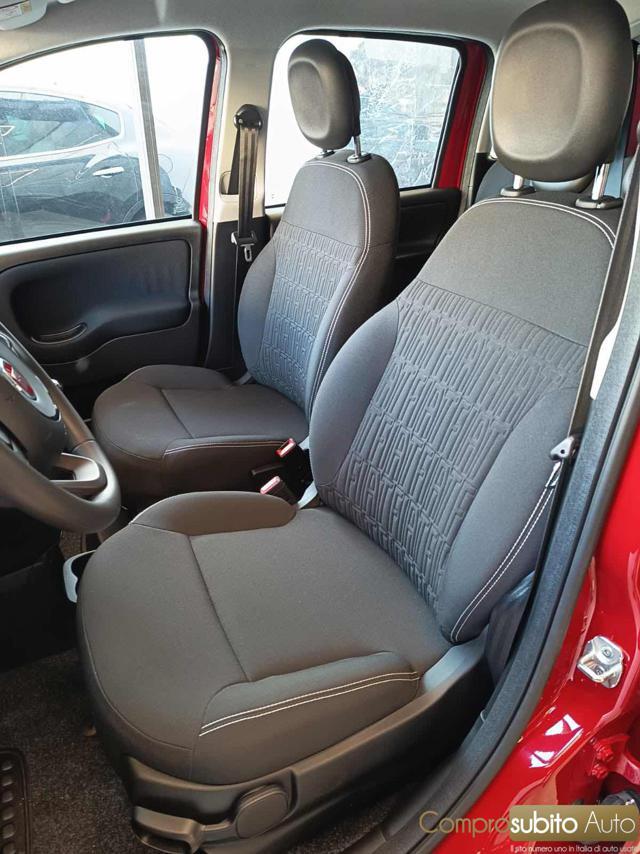 FIAT Panda 1.0 FireFly S&S Hybrid Icon km0