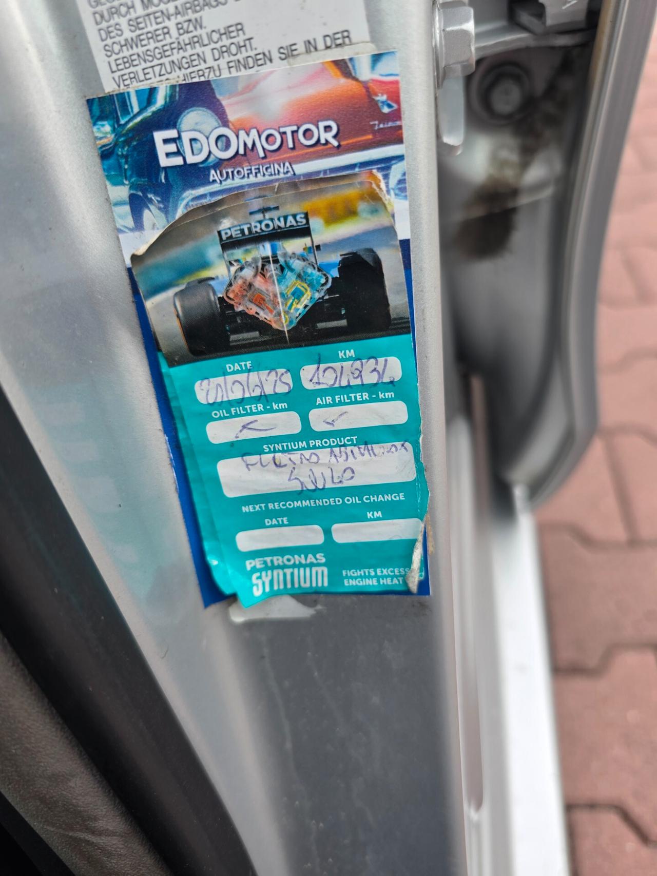 Toyota Yaris 1.0 5 porte