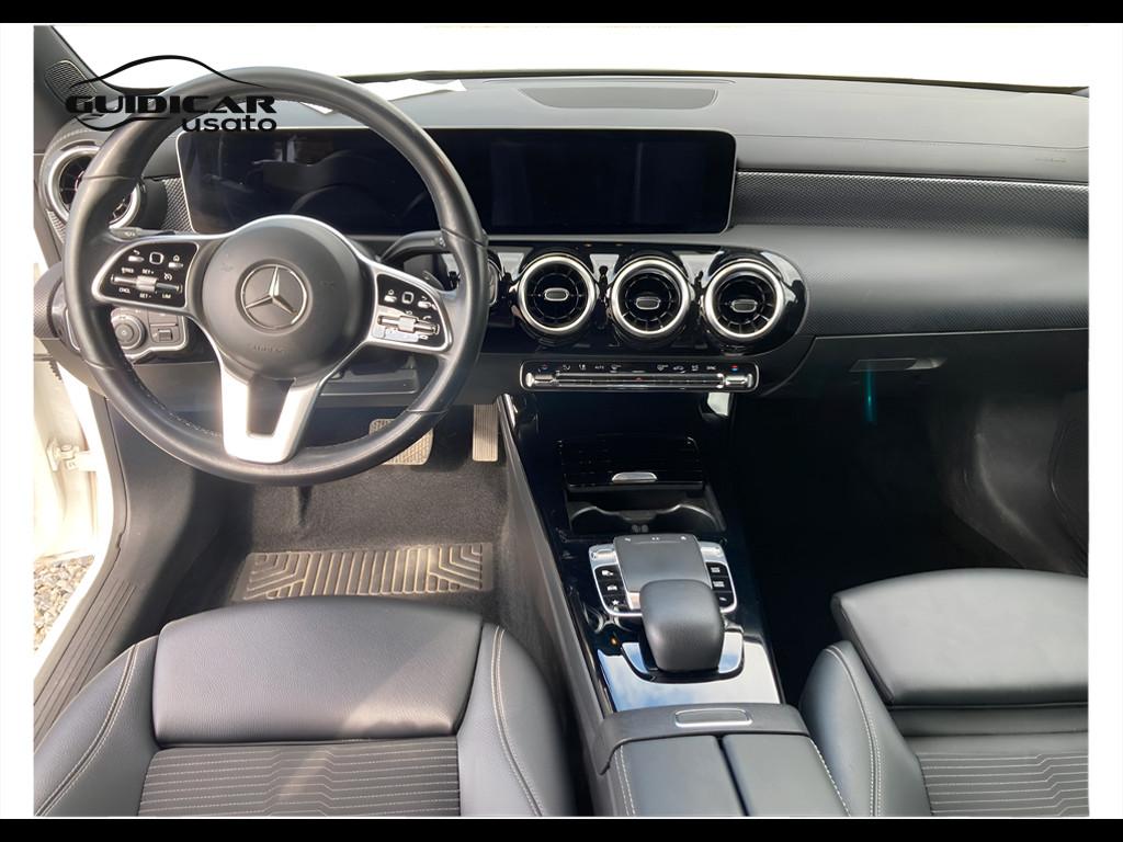Mercedes-Benz CLA Coupe - C118 - CLA Coupe 180 d Sport auto