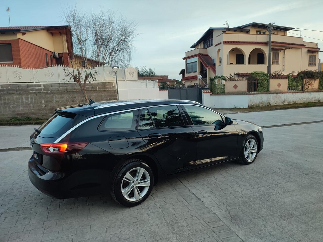 Opel Insignia SPORTS TOURER AUTOMATIK 1.5 CDTI 122 CV AT8 NAV.