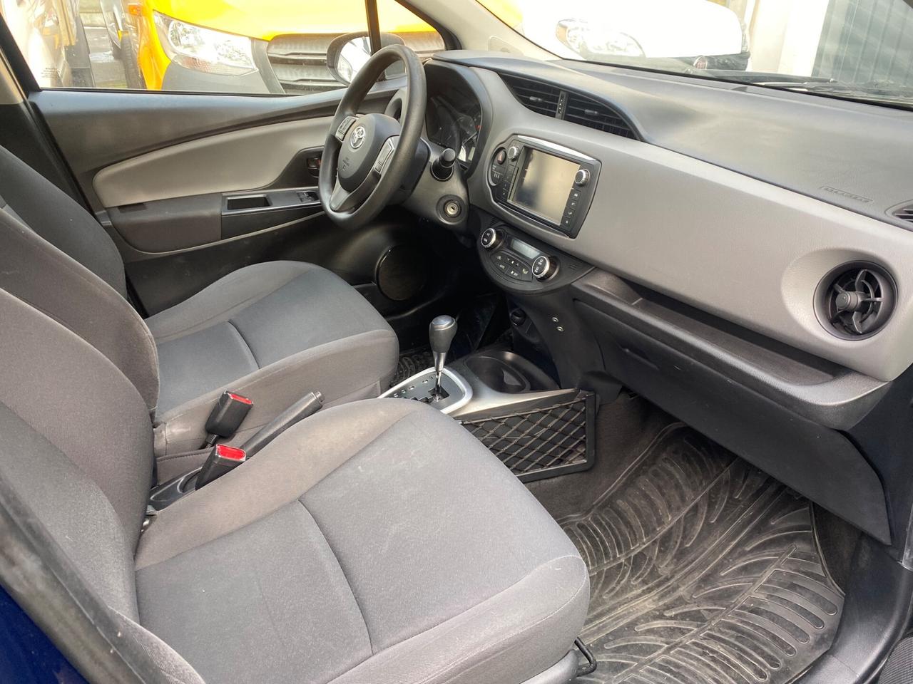 Toyota Yaris 1.5 Hybrid 5 porte Active