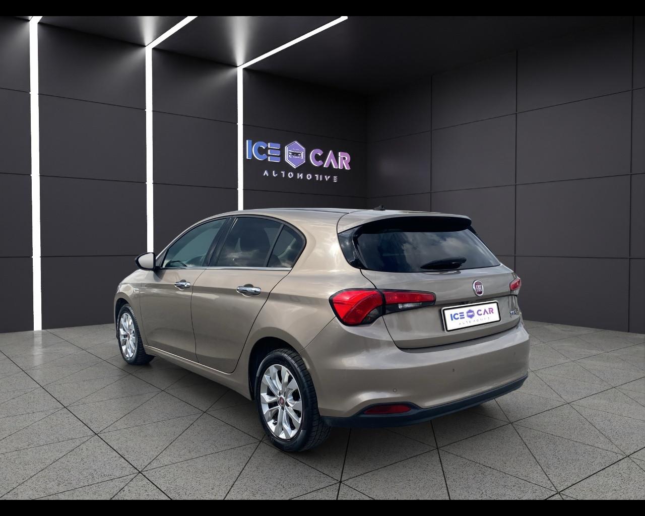 FIAT Tipo (2015-->) - Tipo 1.6 Mjt S&S 5 porte Easy
