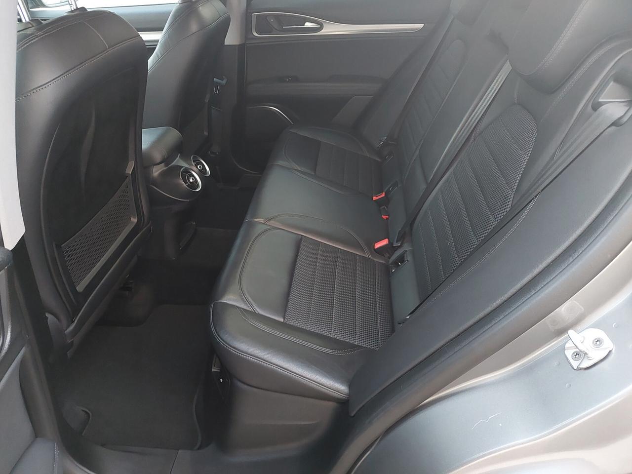 Alfa Romeo Stelvio 2.2 AT8 Q4 Executive *KM CERT