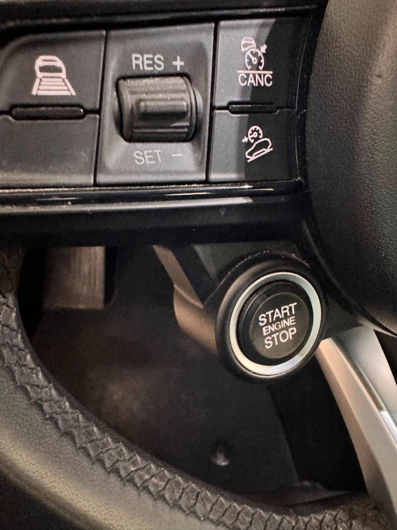 Alfa Romeo Stelvio 2.2 Turbodiesel 190 CV AT8 Q4 Business