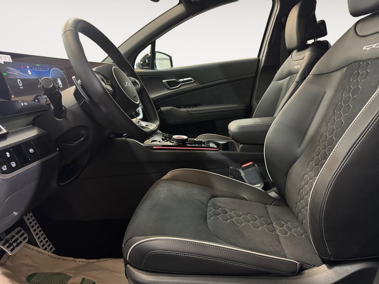 KIA SPORTAGE MY25 1.6 HEV GTL TT SPT