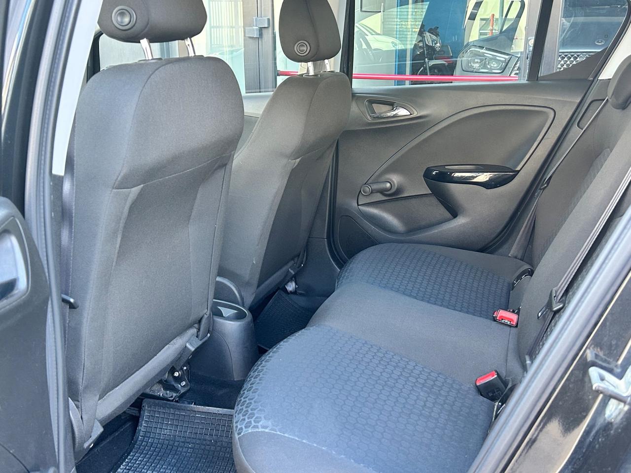 Opel Corsa 1.2 5 porte
