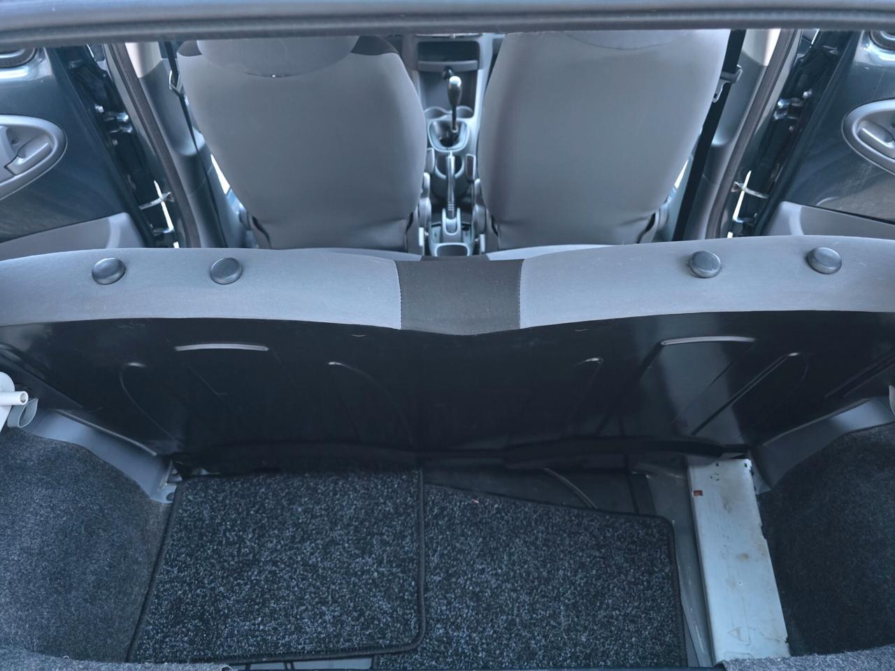 Peugeot 107 1.0 68CV 5p. Sweet Years - Neopatentati