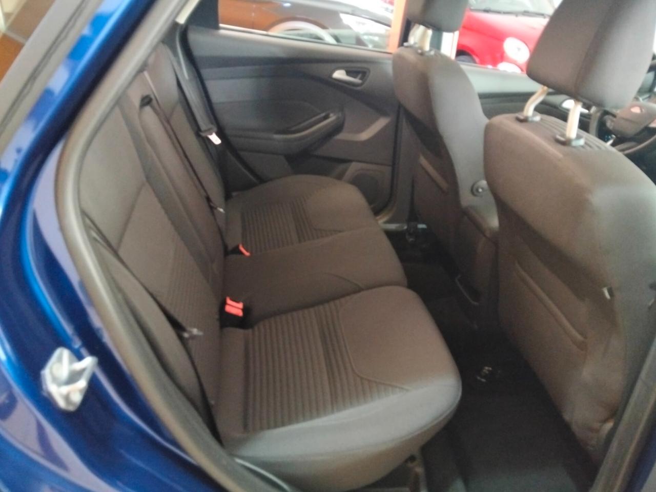 Ford Focus 1.5 TDCi 120 CV Start&Stop Powershift Business