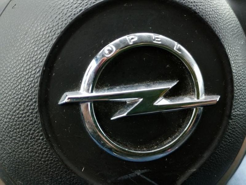 Opel Adam 1.4 Glam Gpl-tech 87cv E6
