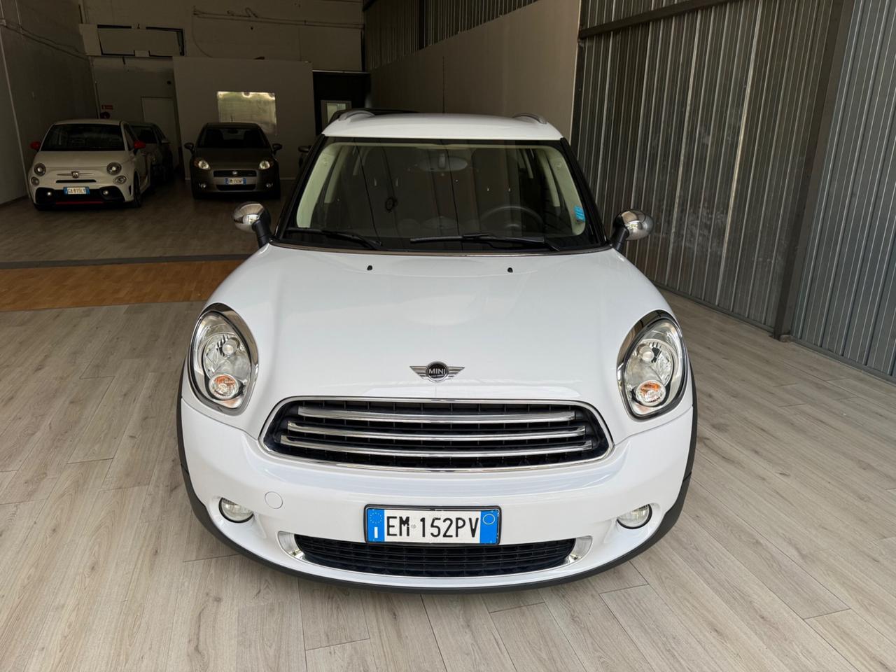 Mini One D Countryman guidabile da neopatentati