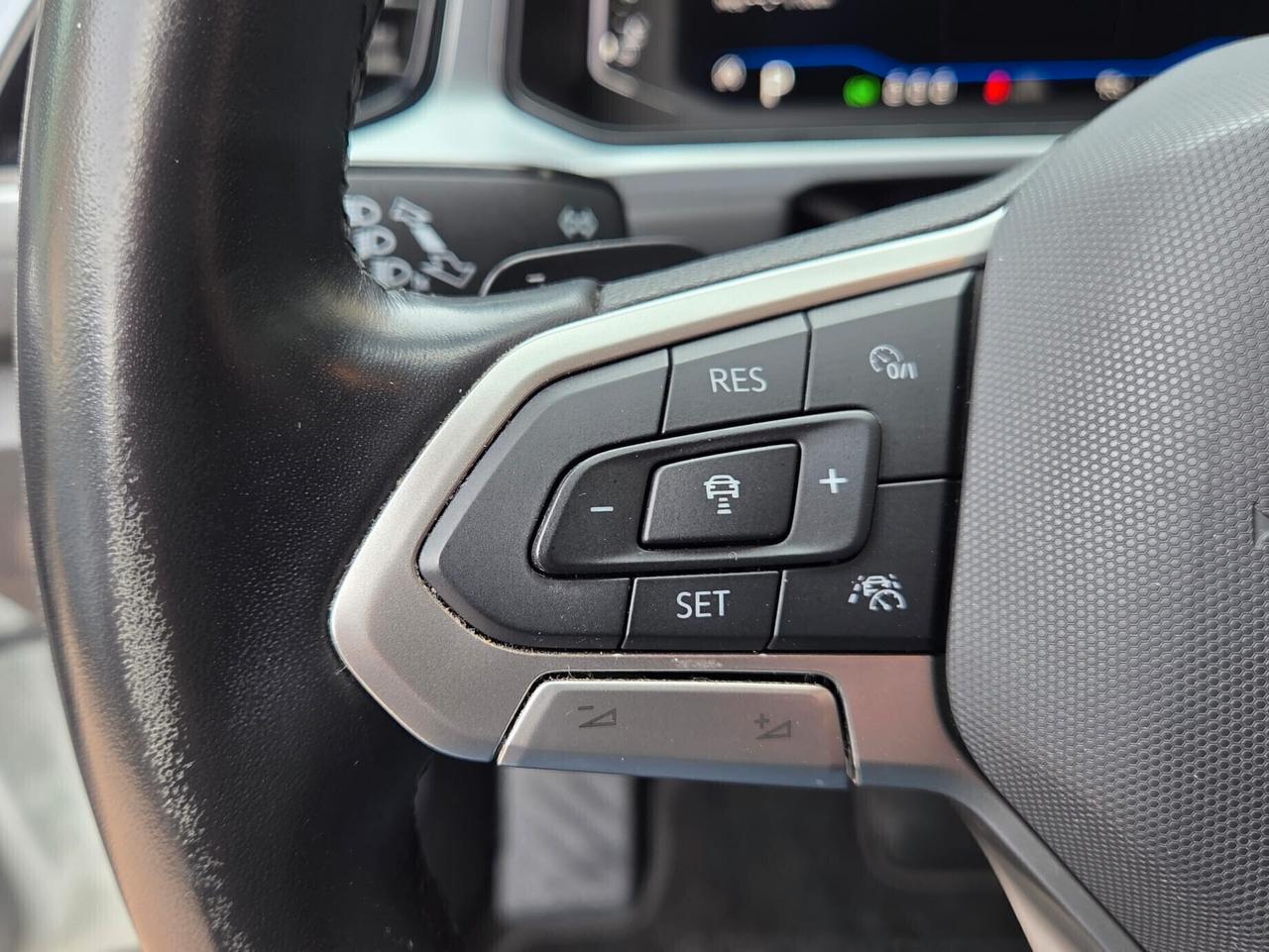 VOLKSWAGEN T-ROC 2.0 TDI 150 CV DSG