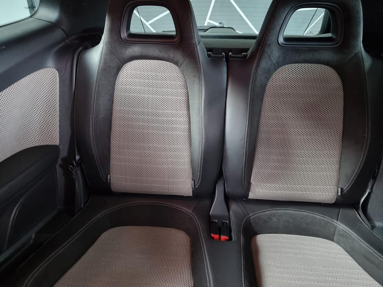 Volkswagen Scirocco 1.4 TSI 160CV Manuale