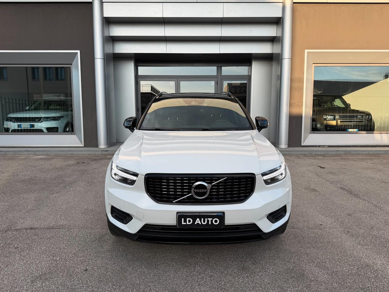 Volvo XC40 D3 R-design