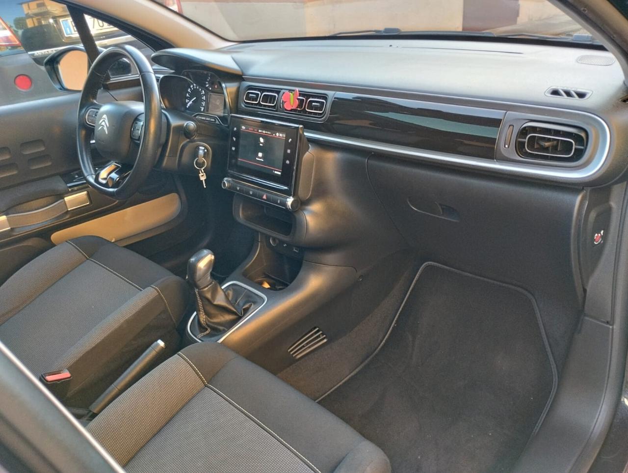 Citroen C3 PureTech 82 Shine