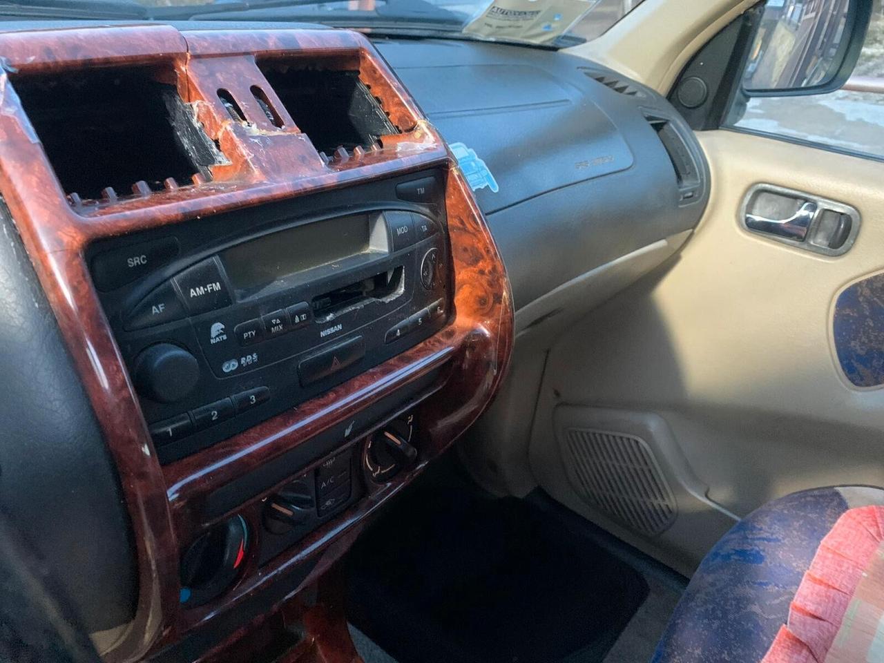 Nissan Terrano II 2.7 Tdi 3 porte Luxury CONTO VENDITA