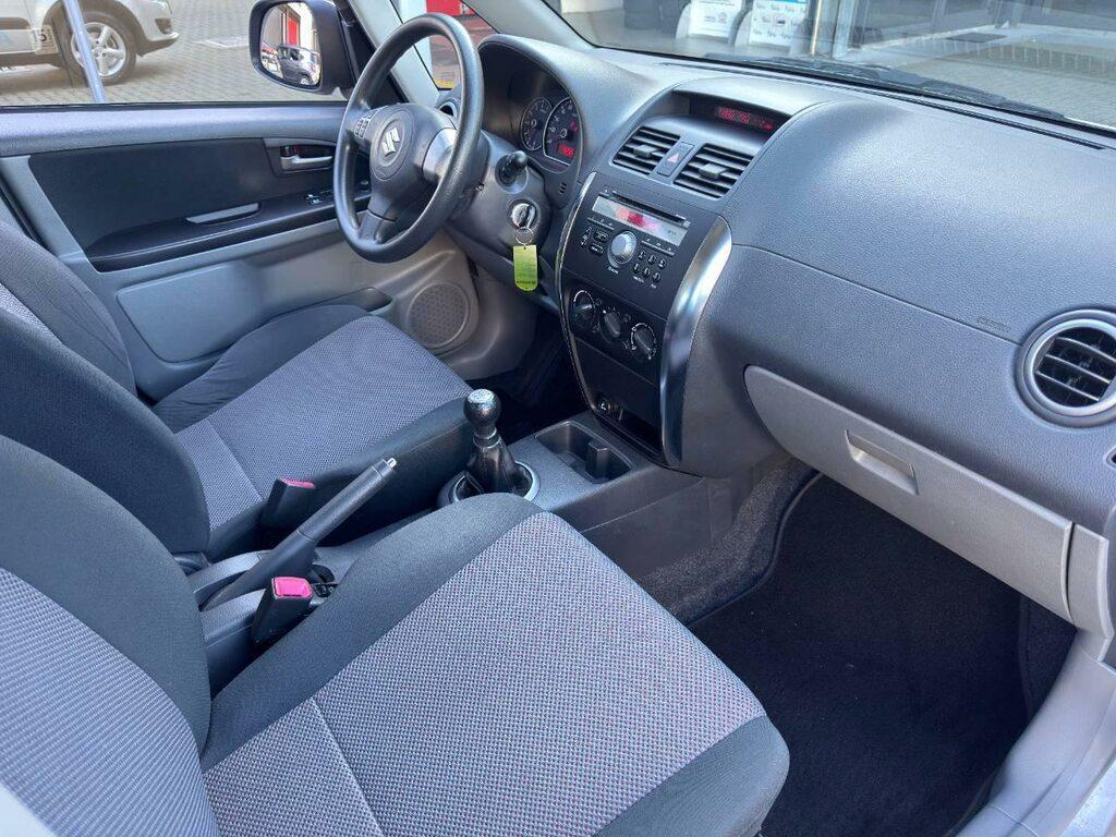 Suzuki SX4 1.6 VVT Outdoor Line 4WD