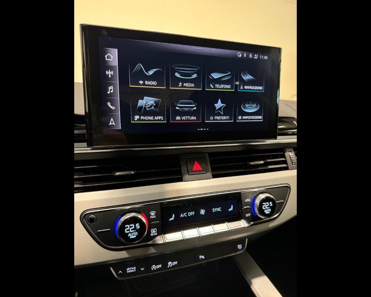 AUDI A4 35 TDI S-TRONIC S-LINE