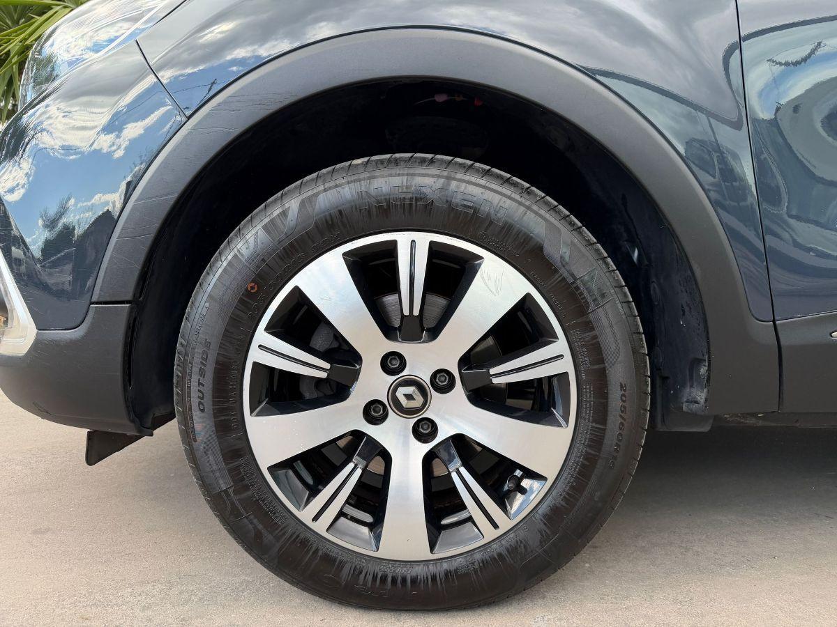 RENAULT - Captur - dCi 8V 110 CV S&S Energy Initiale Paris