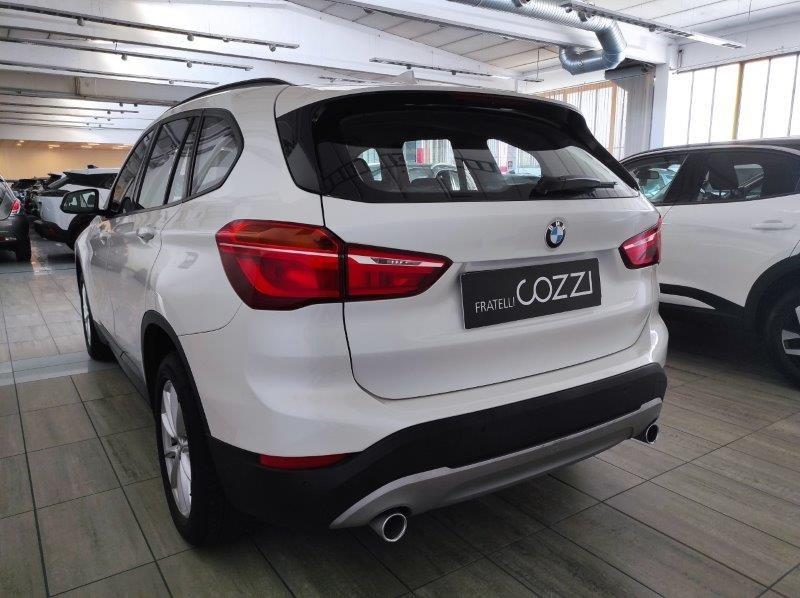 BMW X1 (F48) - X1 sDrive18d Business