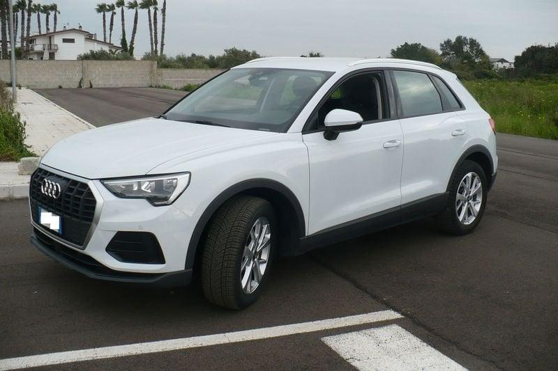 Audi Q3 2.0 35 TDI S Tronic Business Advanced