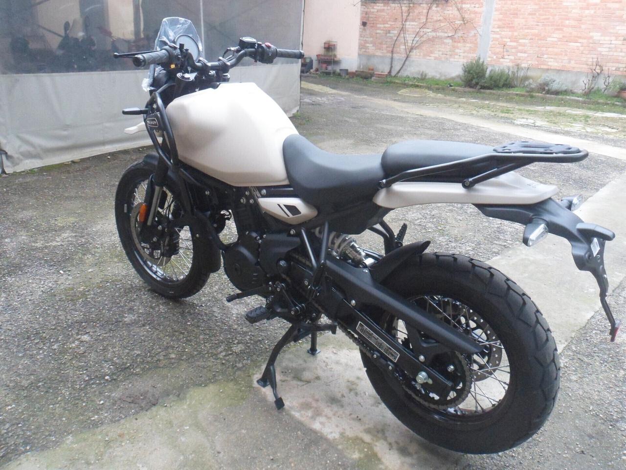 ROYAL ENFIELD HIMALAYAN 450 EURO 5 PLUS