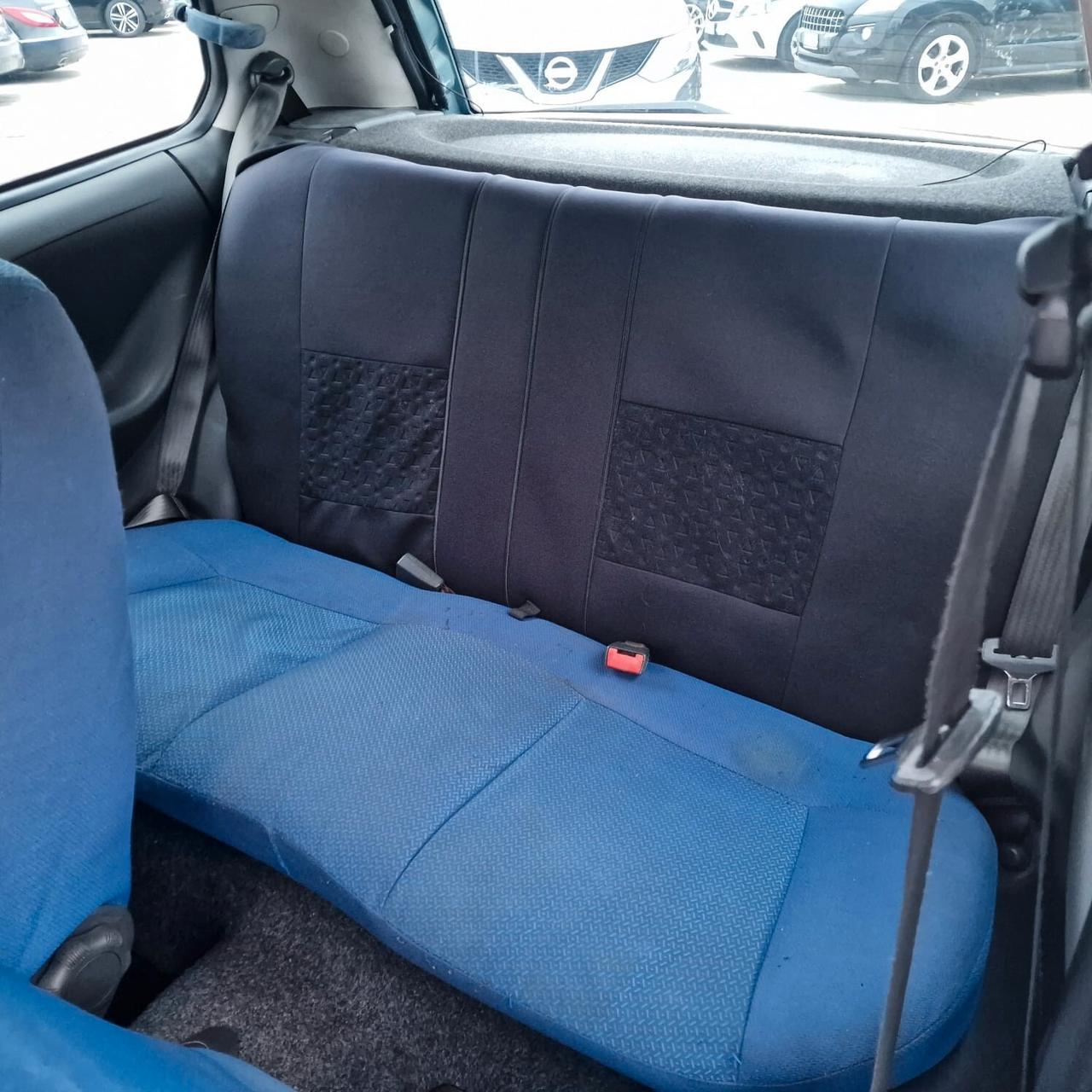 Fiat Punto 1.2i cat 3 porte ELX meccanicamente perfetta