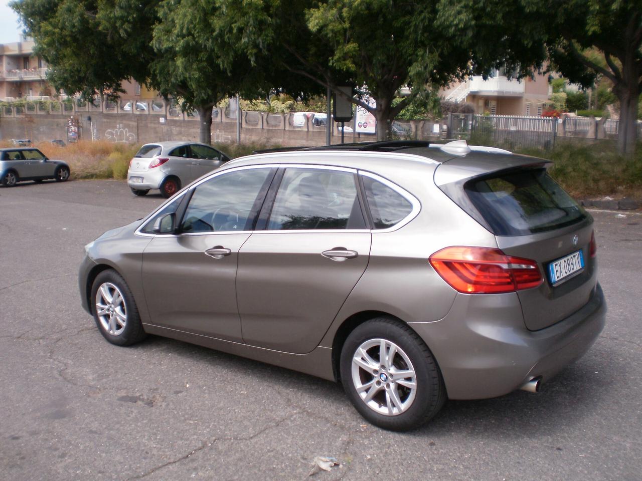 Bmw 2er Active Tourer 218d Sport