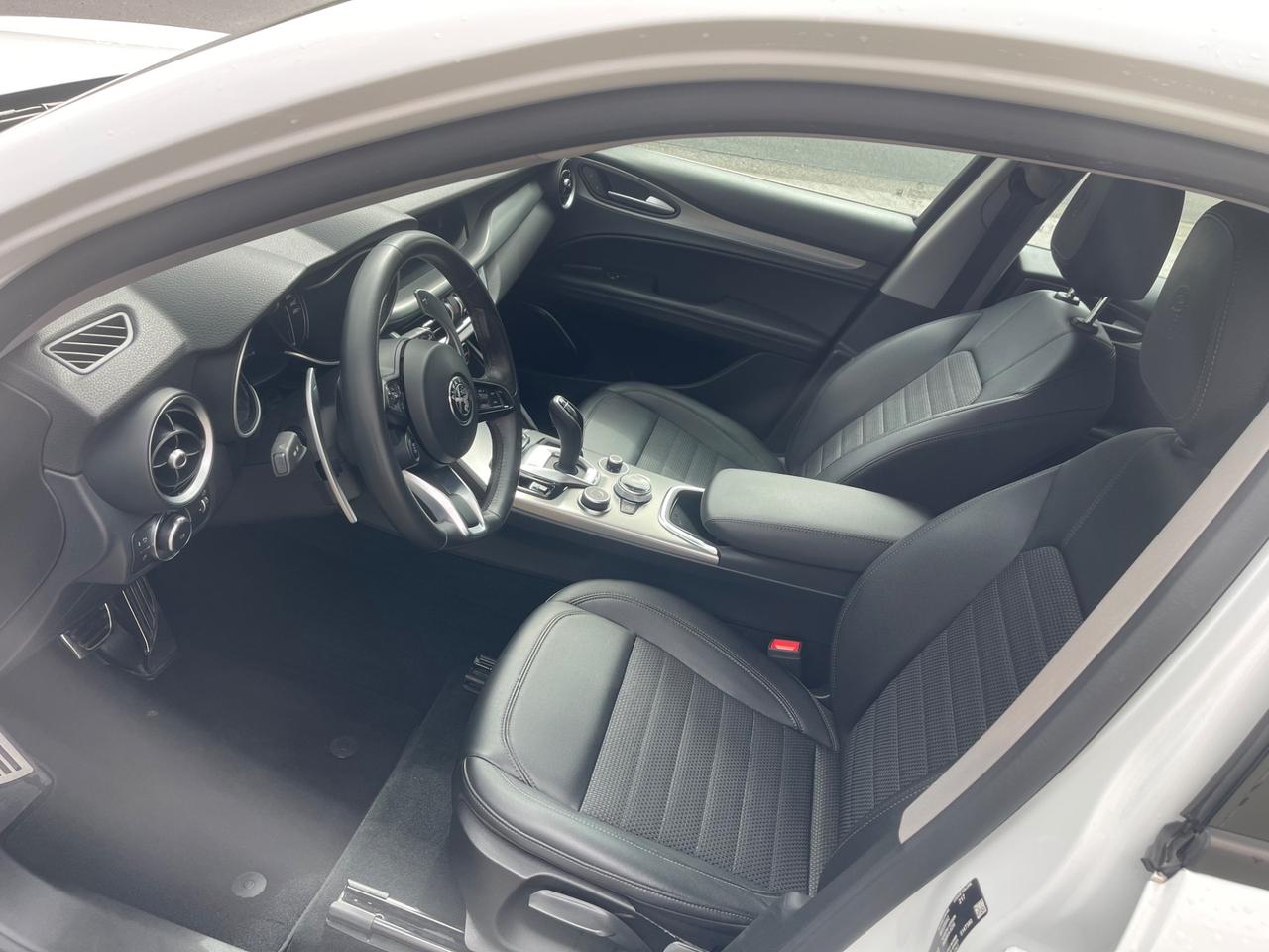 Alfa Romeo Stelvio 2.2 Turbodiesel 190 CV AT8 RWD Sprint