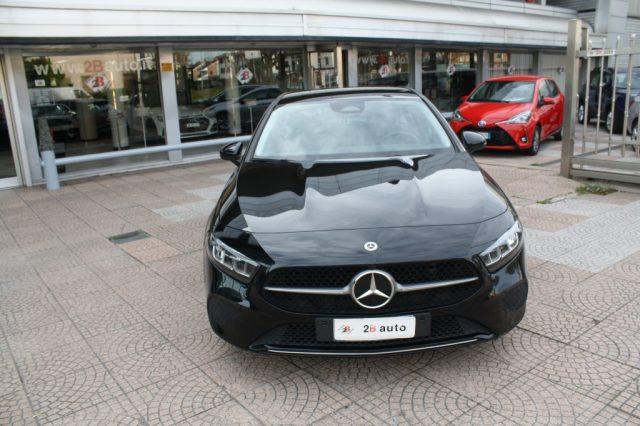MERCEDES-BENZ A 180 Automatic AMG Line Premium
