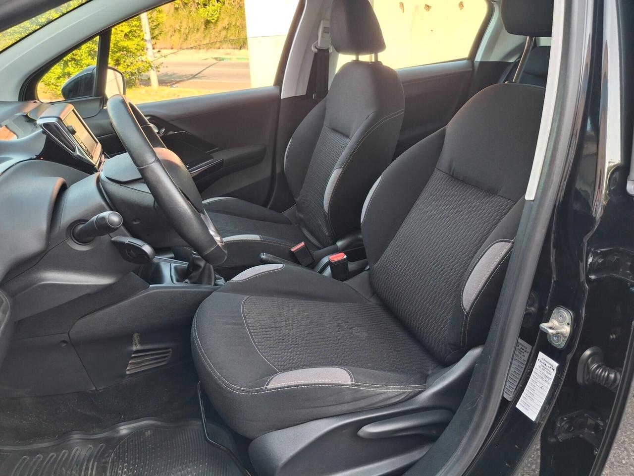 Peugeot 208 PureTech 82cv.-EURO 6-NEOPATENTATI-