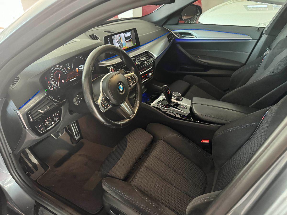 BMW - Serie 5 520 Touring Msport