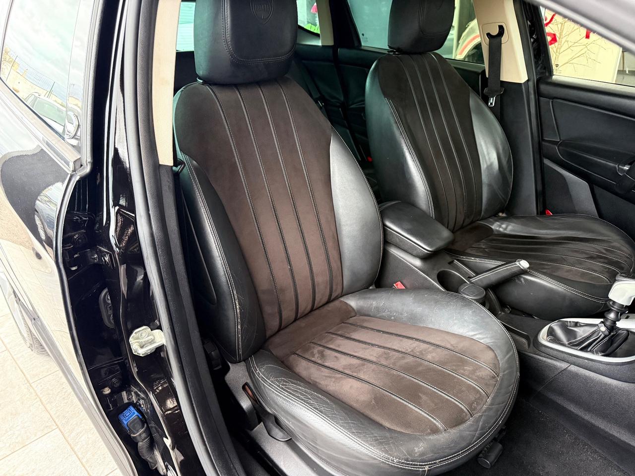 Lancia Delta 1.6 MJT DPF Oro