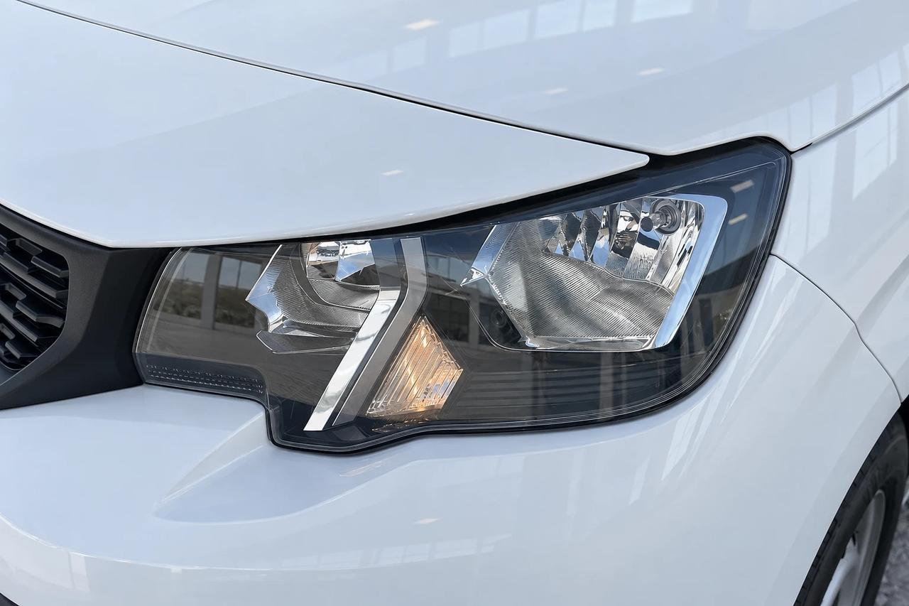 Peugeot Partner --- L2 BlueHDi 100CV Premium +IVA