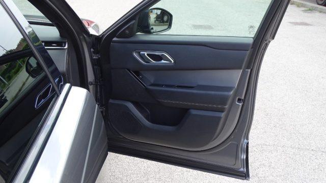 LAND ROVER Range Rover Velar 2.0D I4 240 cv "R-Dinamic S", cerchi 22 Pollici