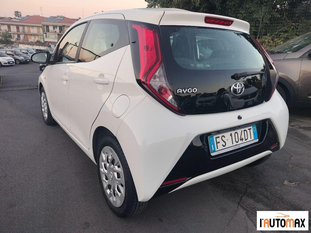 TOYOTA - Aygo 5p 1.0 x-cool 72cv