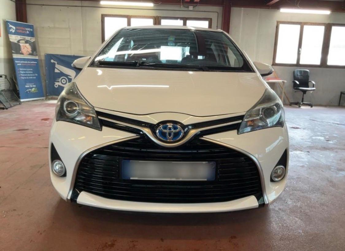 Toyota Yaris 1.5 Hybrid 5 porte Lounge