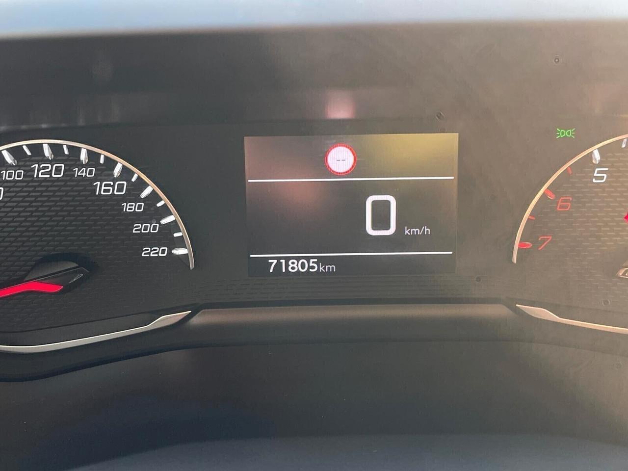 PEUGEOT 208 2022 1.5 DCI ALLURE PACK