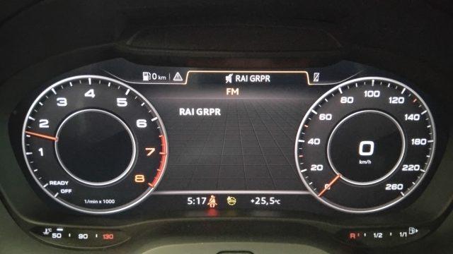 AUDI Q2 30 TFSI Business Advanced