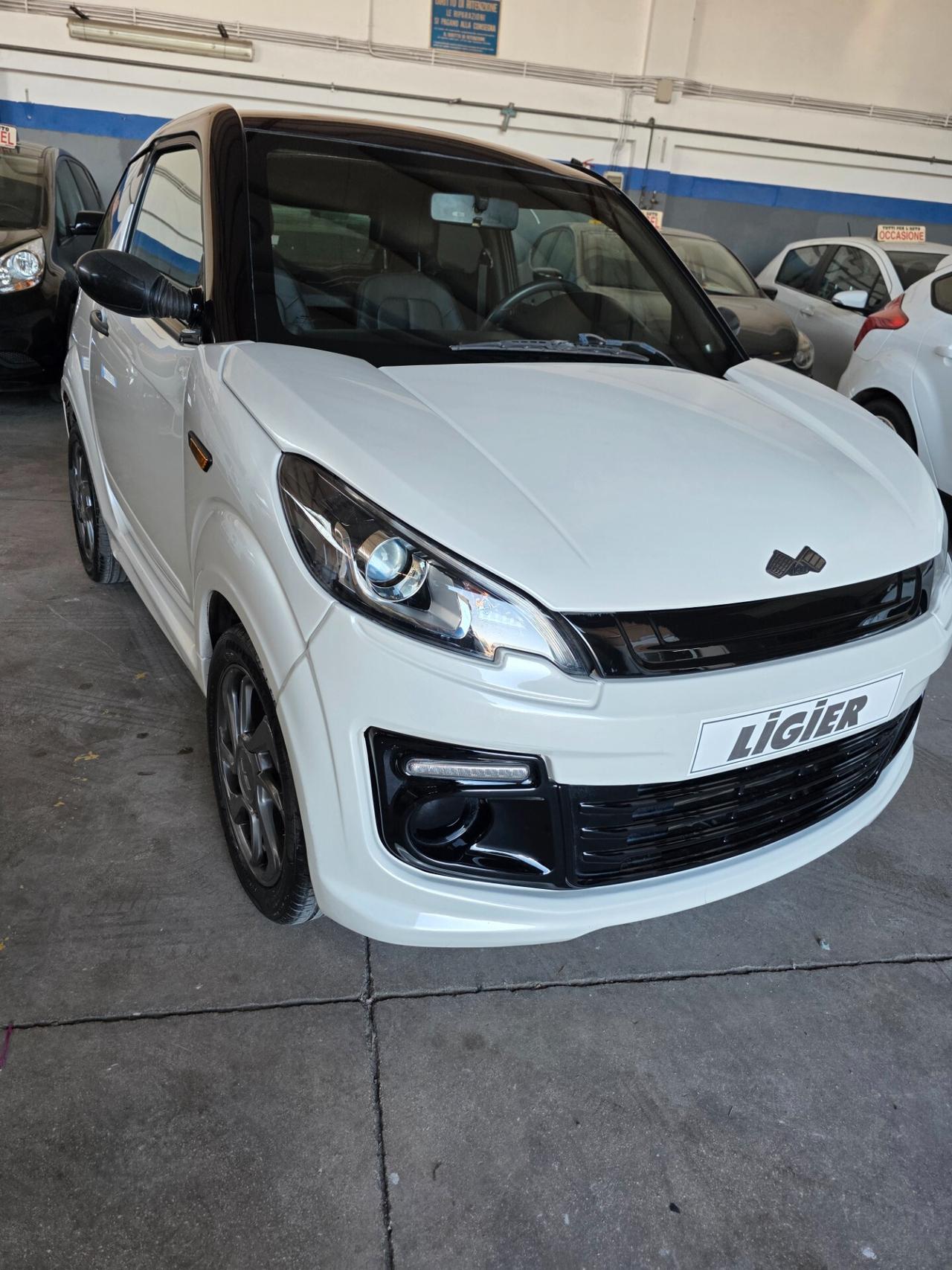 Ligier JS JS50 Progress Sport - 2018 BICOLORE
