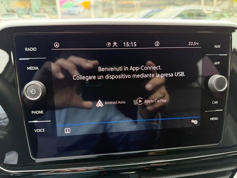 Volkswagen T-Roc 1.0 TSI R-LINE 110 CV