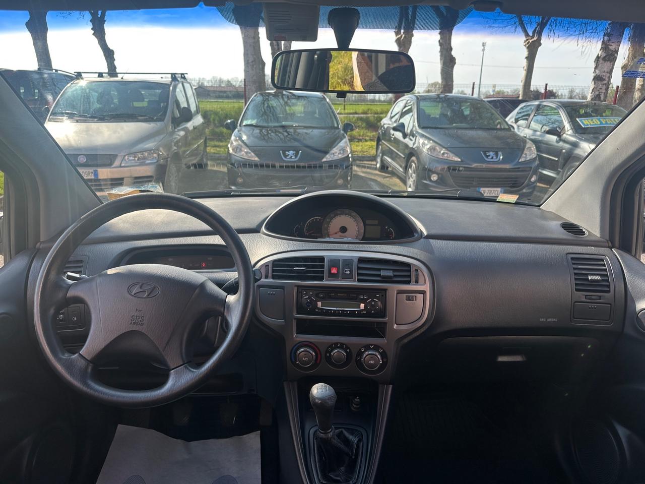 Hyundai Matrix 1.6 16V GLS Plus