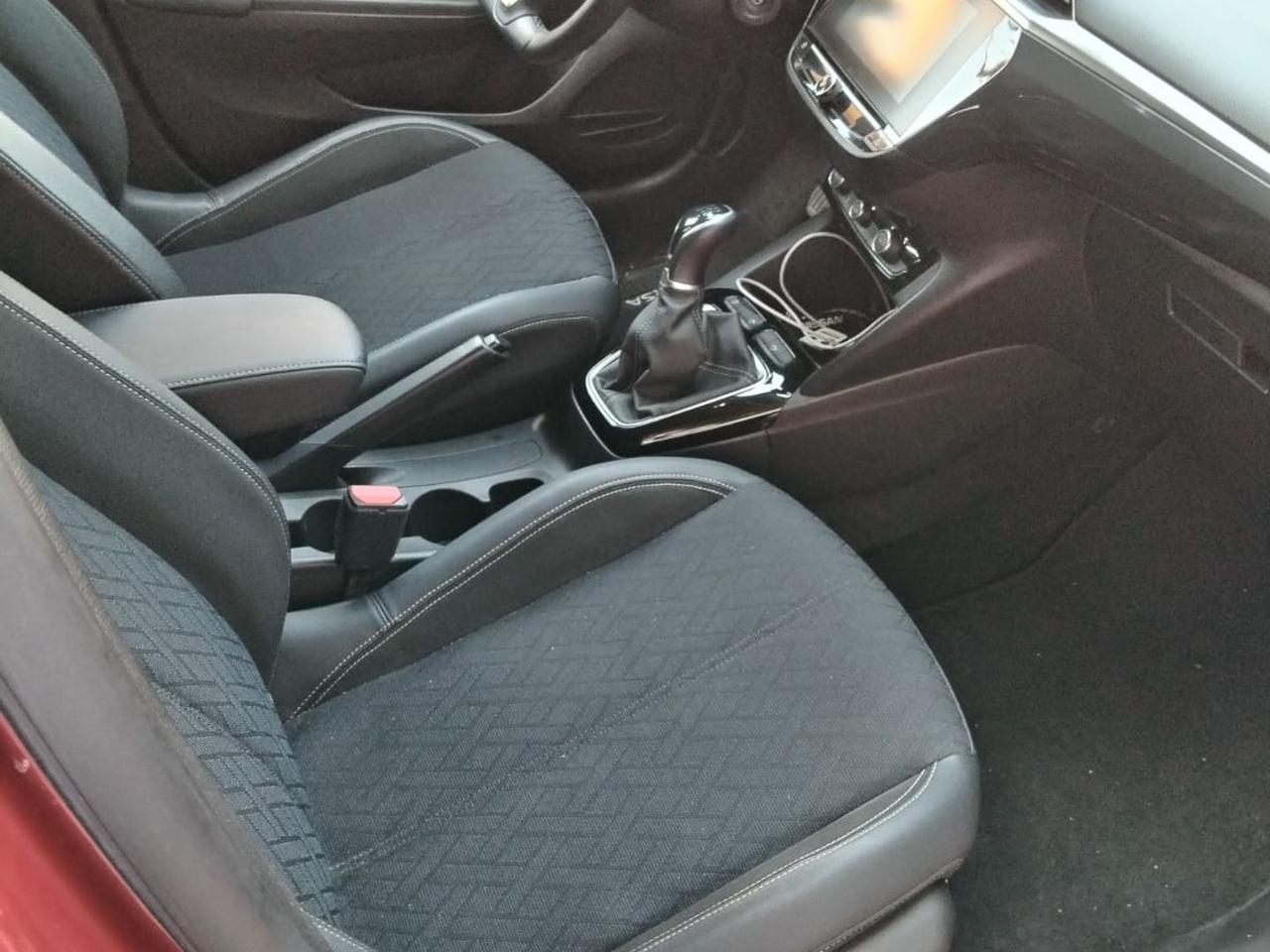 Opel Corsa Elegance 1.2 #5787