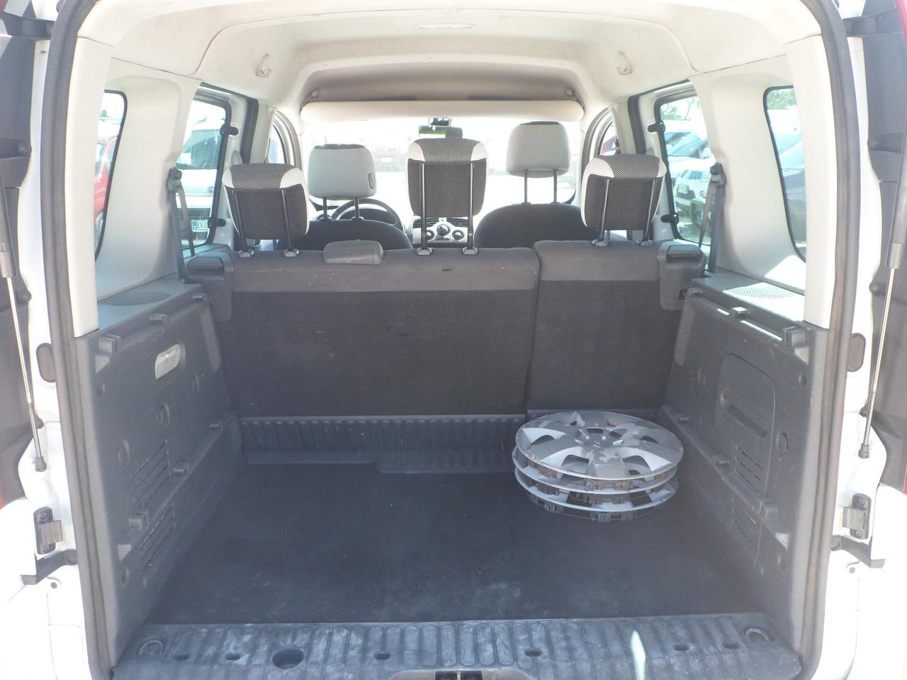 Renault Kangoo 5 posti autocarro