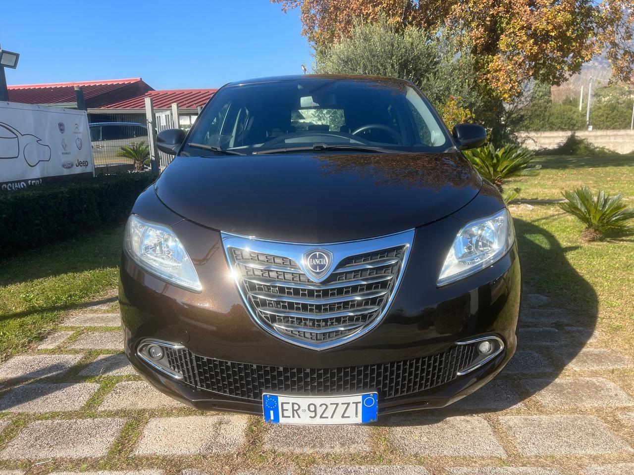 Lancia Ypsilon 1.2 69CV GPL Ecochic-2013"PERFETTA"
